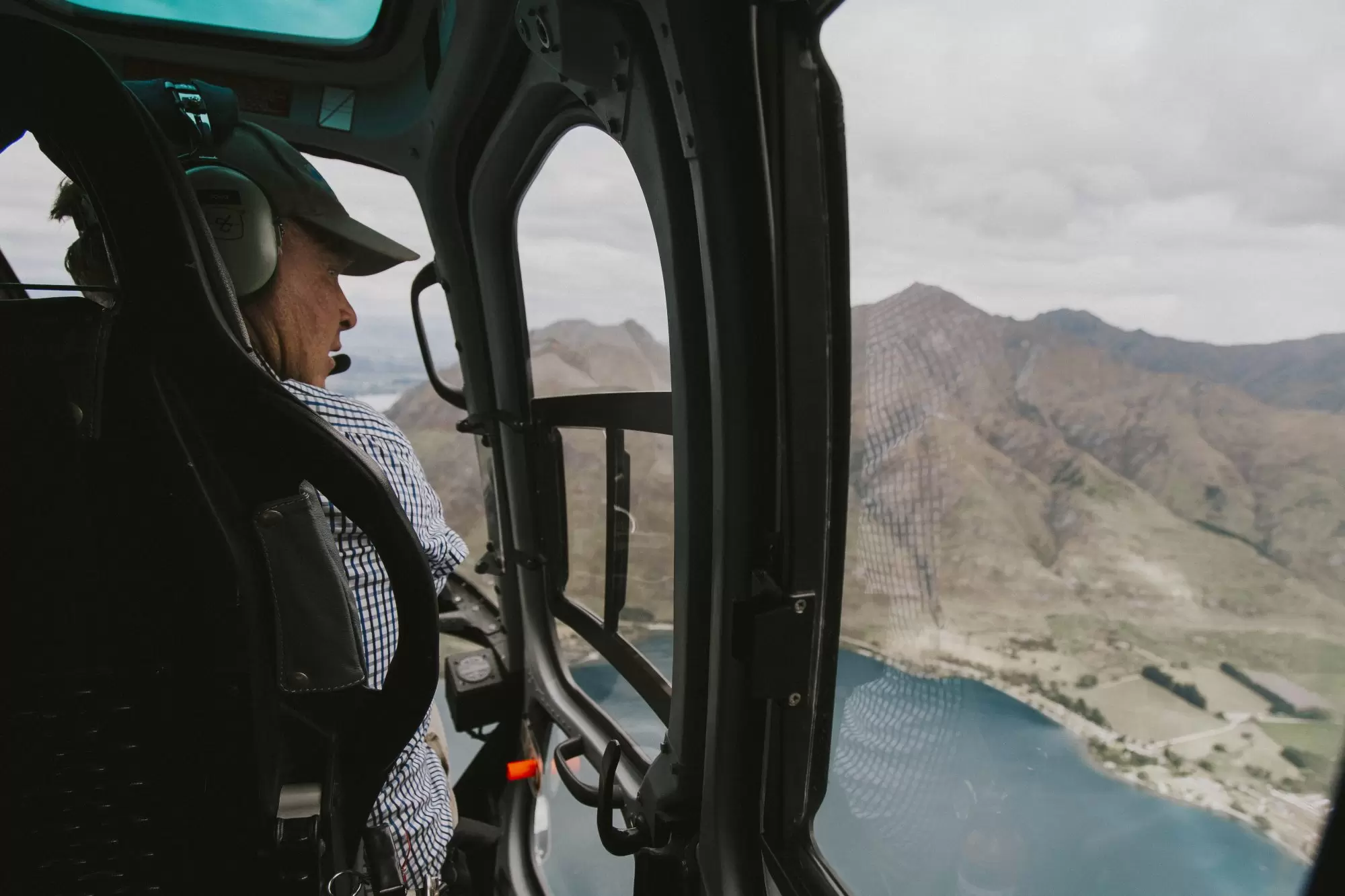 Wanaka-Aspiring-Helicopters-MollyHope 5
